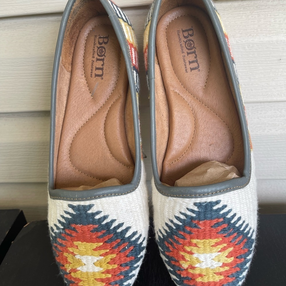 Born Giselle Women’s Casual Shoes - Picture 11 of 12